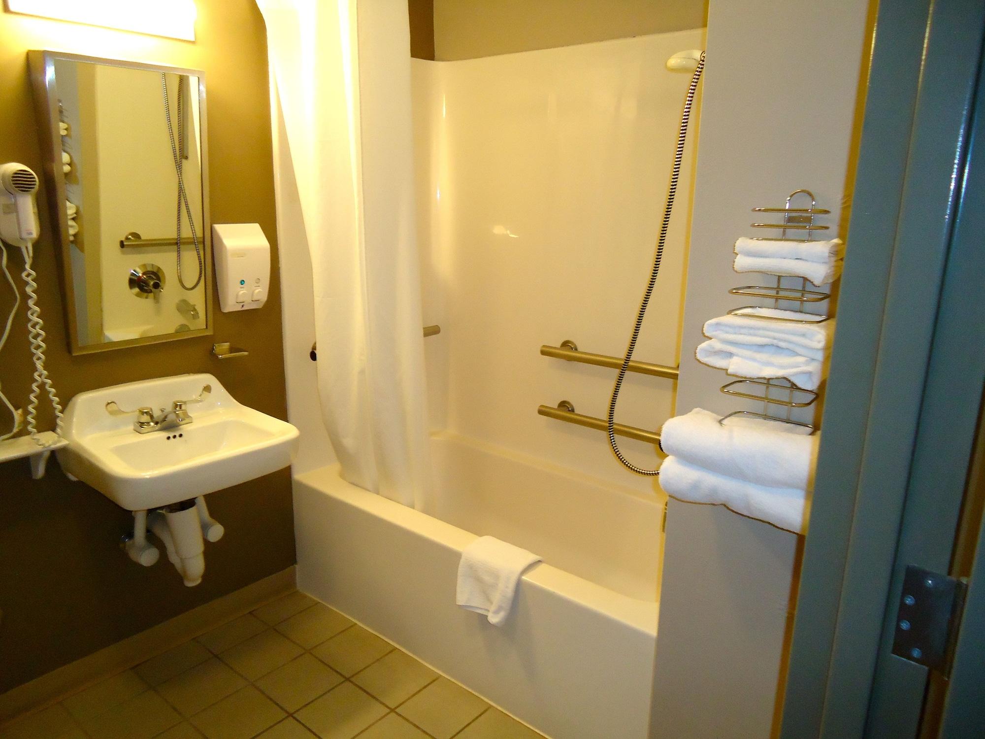 Super 8 By Wyndham نياغارا فالس، نيويورك المظهر الخارجي الصورة